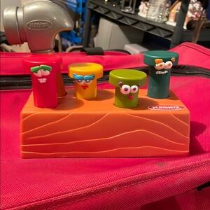 Playskool poundin’ nails workbench hammer and nails toy